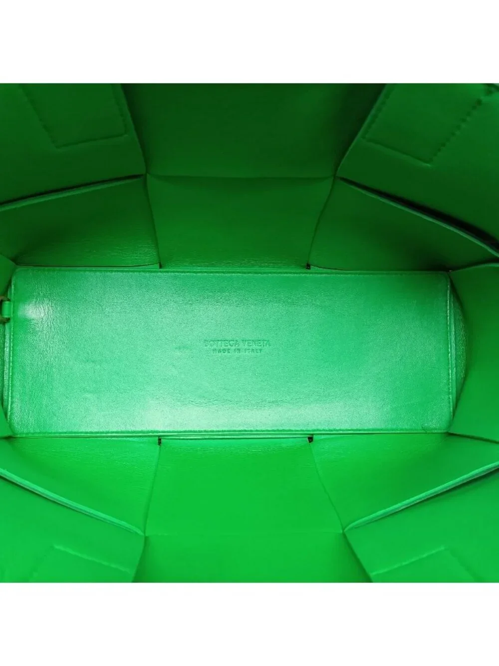 Bottega Veneta the Arco Tote Green Lambskin
